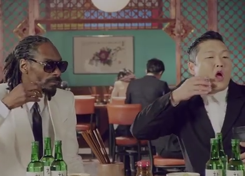 Psy and Snoop drinking alcohol